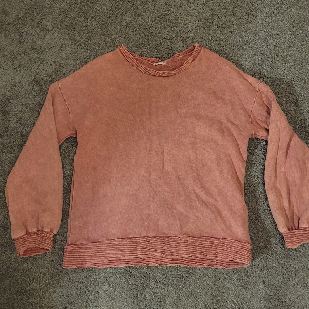 Sweatshirt
